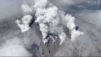 御嶽山噴火2.jpg